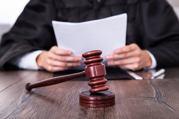 Суд в столице отправил под домашний арест бывшего топ-менеджера "Ростеха" Аллу Лалетину Суд в столице отправил под домашний арест бывшего топ-менеджера "Ростеха" Аллу Лалетину