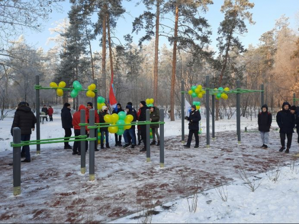 В Тольятти открыли две спортплощадки по проекту "СОдействие" В Тольятти открыли две спортплощадки по проекту