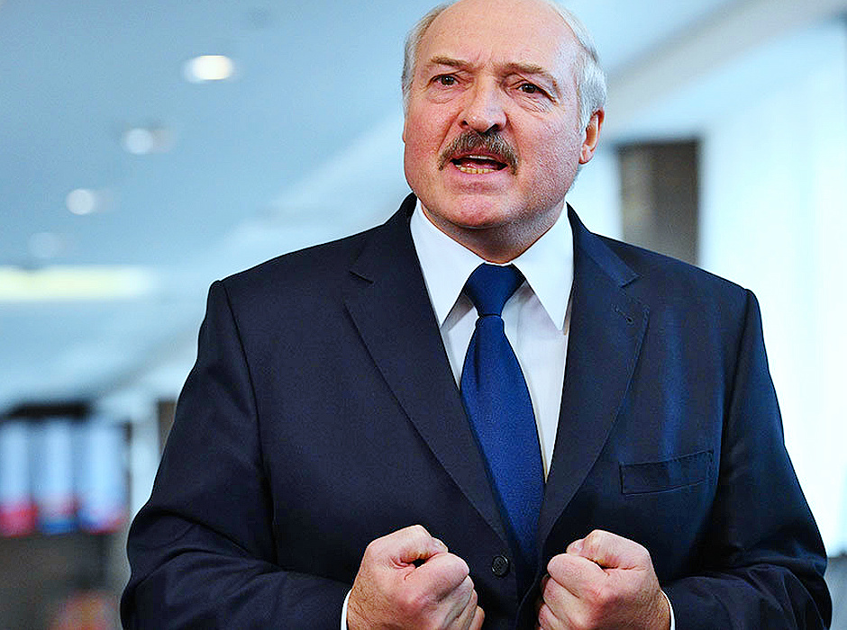 Лукашенко объяснял происходящее в Белоруссии желанием внешних сил «убрать конкурента» Лукашенко объяснял происходящее в Белоруссии желанием внешних сил «убрать конкурента»