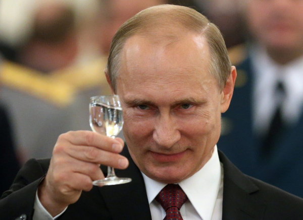 Путин подписал закон о блокировке YouTube и Facebook за цензуру российских СМИ Путин подписал закон о блокировке YouTube и Facebook за цензуру российских СМИ0