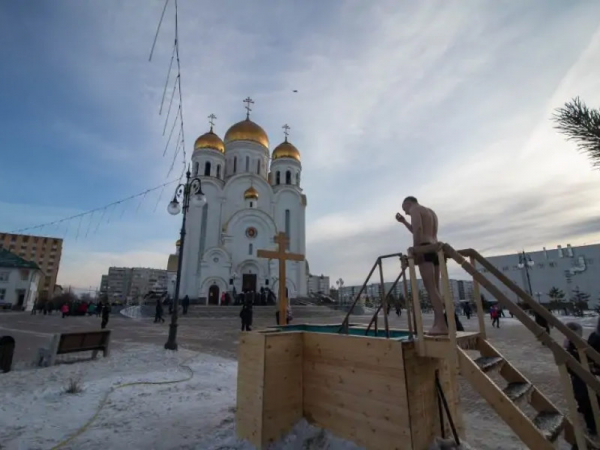 В Красноярском крае предупредили о штрафах за купание в Крещение Красноярская епархия Русской православной церкви решила отменить традиционные купания в праздник Крещения, который отмечается в ночь на 19 января