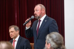 Герой России Владимир Шаманов поздравил Алексея Орлова с избранием на пост Главы Екатеринбурга2