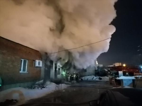 В Тольятти локализован пожар на площади 500 кв. м В Тольятти локализован пожар на площади 500 кв. м1