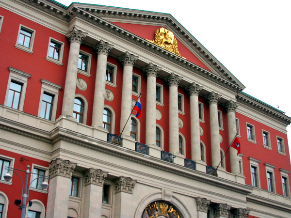 Власти Москвы согласовали КПРФ проведение акции протеста 23 февраля в виде встречи с депутатами и возложения венков