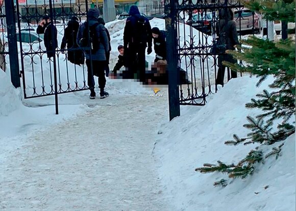 Знакомый рассказал о студенте, зарезавшем одногруппника в Новосибирске Знакомый рассказал о студенте, зарезавшем одногруппника в Новосибирске