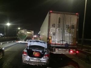 На трассе под Ростовом в ДТП с грузовиком погибла 42-летняя женщина На трассе под Ростовом в ДТП с грузовиком погибла 42-летняя женщина0