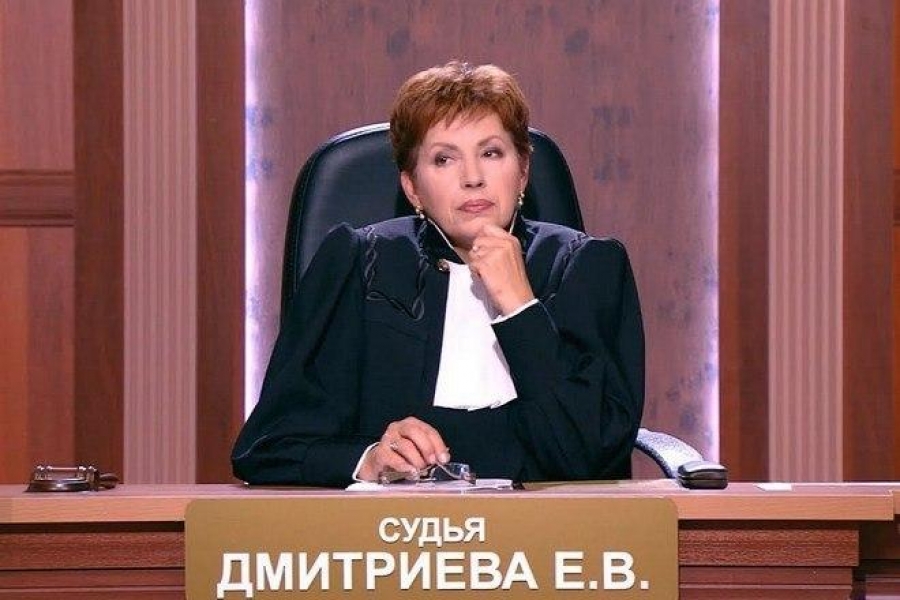 Он просто взял соль и огурец Он просто взял соль и огурец