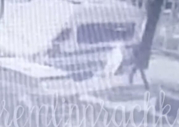 Задержан подозреваемый в поджоге автомобиля Росгвардии в центре Москвы Задержан подозреваемый в поджоге автомобиля Росгвардии в центре Москвы