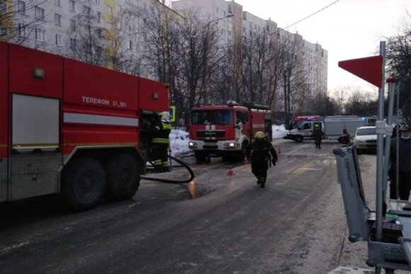 Двое детей и взрослый погибли при пожаре в поселении Мосрентген Двое детей и взрослый погибли при пожаре в поселении Мосрентген