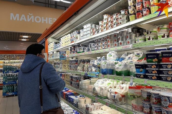 В Беларуси начали продавать продукты в кредит: купить хлеб и молоко можно в рассрочку на год В Беларуси начали продавать продукты в кредит: купить хлеб и молоко можно в рассрочку на год0