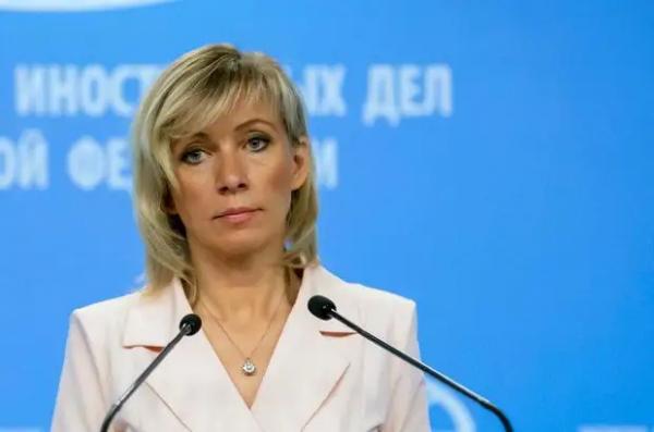 Захарова назвала причины приезда западных дипломатов на суд Навального Захарова назвала причины приезда западных дипломатов на суд Навального0