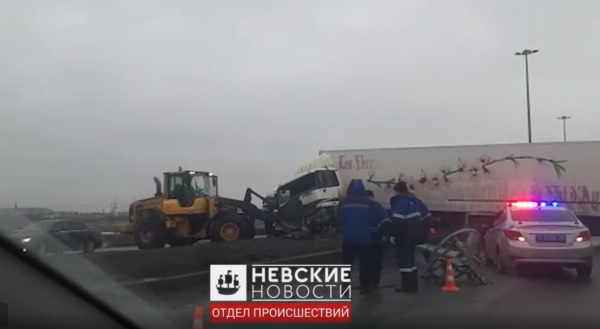 Массовые ДТП и факел из ГАЗели: утро 1 марта обрекло на страдания водителей Петербурга Массовые ДТП и факел из ГАЗели: утро 1 марта обрекло на страдания водителей Петербурга0