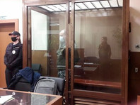 Столичный экс-полицейский, выстреливший в девочку из травматического пистолета, получил условный срок Симоновский суд Москвы приговорил к трем годам лишения свободы условно бывшего полицейского Ивана Князева, который прострелил ногу девочке из травматического пистолета