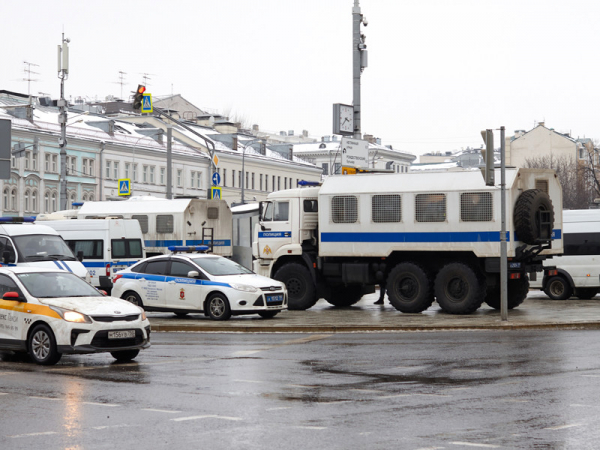 Минюст РФ пообещал Совету Европы расширить автозаки и оснастить их туалетами Москва, 23 января 2021 года
