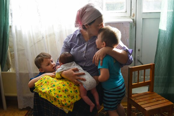 Матвиенко анонсировала увеличение соцподдержки для семей с детьми Матвиенко анонсировала увеличение соцподдержки для семей с детьми