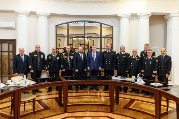 Алексей Орлов поздравил моряков-подводников с профессиональным праздником0