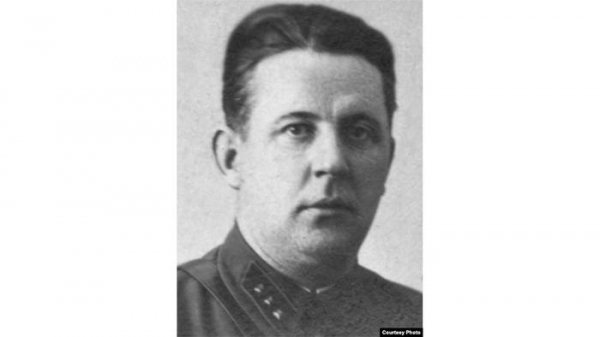 "Палачи должны быть названы палачами". Как чекисты становятся героями