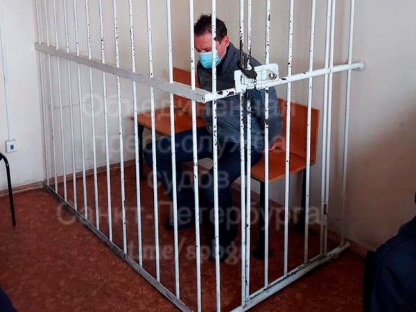 В Петербурге арестован мужчина, напавший с ножом на двух человек Денис Зиноватный