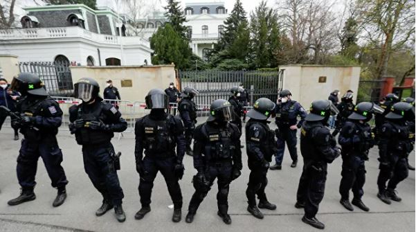 NYT: владелец боеприпасов во Врбетице признал поставки оружия на Украину NYT: владелец боеприпасов во Врбетице признал поставки оружия на Украину