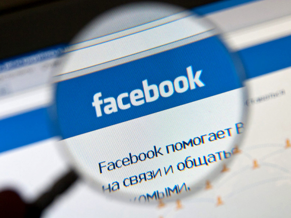 Facebook заблокировала аккаунт матери Навального, написавшей после свидания с ним, что он в "очень большой опасности" Соцсеть Facebook заблокировала аккаунт матери Алексея Навального после публикации поста о том, как она посетила сына в колонии
