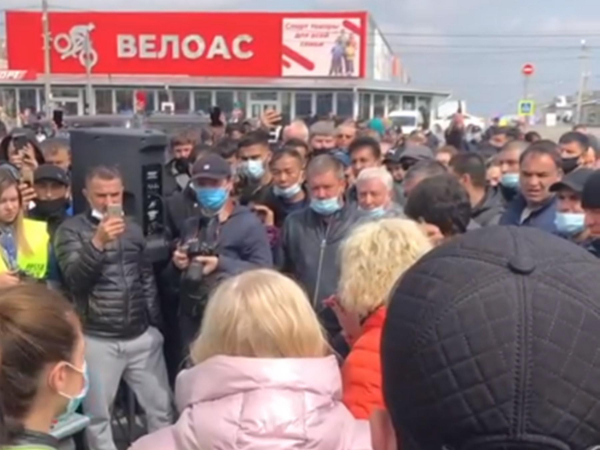 «Алмаз» и «Атлант»: кому выгоден переполох на крупнейших рынках Ростова-на-Дону? «Алмаз» и «Атлант»: кому выгоден переполох на крупнейших рынках Ростова-на-Дону?3