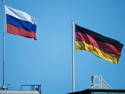 В Минобороны ФРГ назвали Россию угрозой Европе В Минобороны ФРГ назвали Россию угрозой Европе