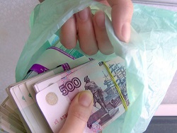 Школьник сбежал с 13 миллионами: планировал вымогать деньги у родителей Школьник сбежал с 13 миллионами: планировал вымогать деньги у родителей