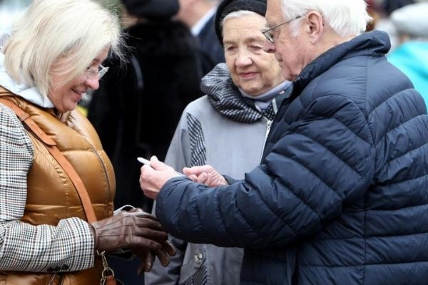 Чиновники на местах решили "проредить" ряды пенсионеров? Чиновники на местах решили