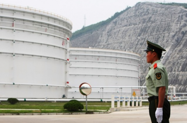 КНР резко сократит свой масштабный импорт сырой нефти КНР резко сократит свой масштабный импорт сырой нефти0