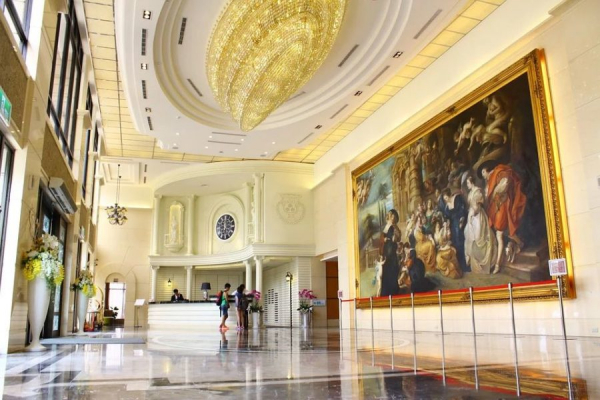 В гостиницах депутатов поставят на одну планку с «простыми смертными» hall0