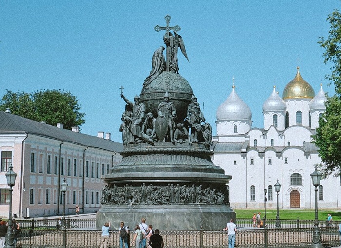Начался сбор подписей под обращением к Путину с призывом оценить разгон Земского съезда Начался сбор подписей под обращением к Путину с призывом оценить разгон Земского съезда