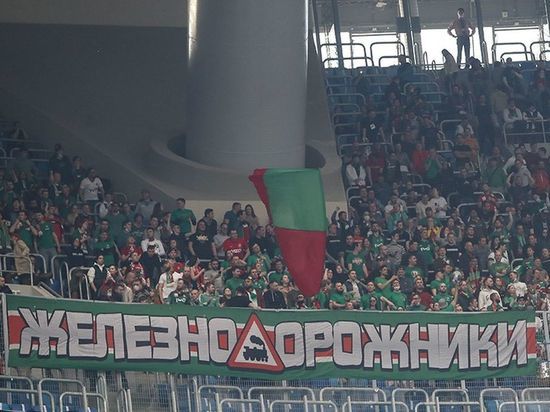 РФС прокомментировал удерживание фанатов «Локомотива» в автобусах РФС прокомментировал удерживание фанатов «Локомотива» в автобусах