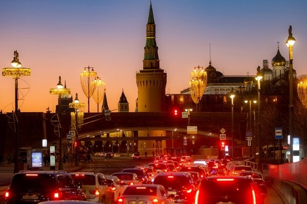 Главными причинами стресса россиян стали рост цен и низкие зарплаты - опрос Главными причинами стресса россиян стали рост цен и низкие зарплаты - опрос