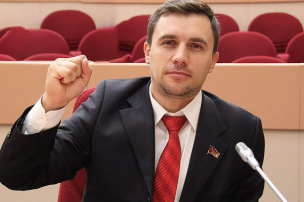 «С удовольствием» Коммунист Бондаренко заявил, что готов выдвинуться на выборы в Госдуму «С удовольствием» Коммунист Бондаренко заявил, что готов выдвинуться на выборы в Госдуму0