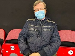 На матч ЧМ по хоккею между Россией и Белоруссией пришел только один болельщик : Спорт на портале Newsland На матч ЧМ по хоккею между Россией и Белоруссией пришел только один болельщик