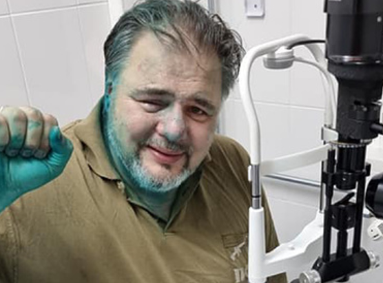 На отказавшегося поддержать войну в Донбассе журналиста напали неонацисты На отказавшегося поддержать войну в Донбассе журналиста напали неонацисты