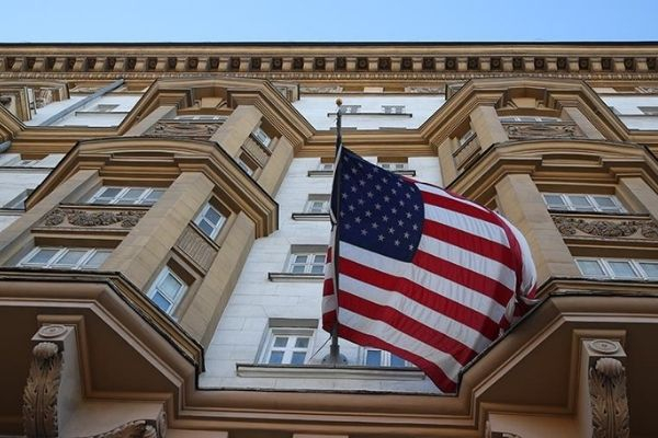 Посол заявил о прекращении выдачи в России виз для поездок в США Посол заявил о прекращении выдачи в России виз для поездок в США
