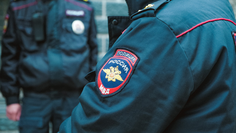 В Уфе полицейские подбросили наркотики задержанной В Уфе полицейские подбросили наркотики задержанной