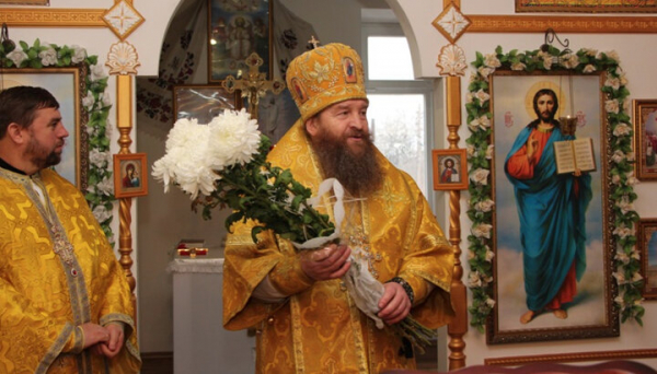 «Иерарх» ПЦУ назвал верующих УПЦ быдлом и призвал разгонять крестные ходы «Иерарх» ПЦУ назвал верующих УПЦ быдлом и призвал разгонять крестные ходы