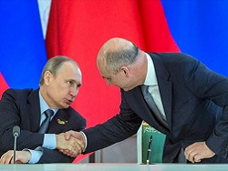 Минфин готовит новый удар по рублю. За месяц скупит 4 млрд долларов в "кубышку" Минфин готовит новый удар по рублю. За месяц скупит 4 млрд долларов в