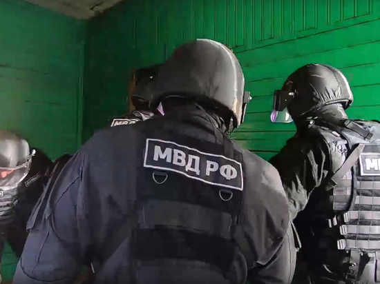 После рейда в Ленобласти в отделение полиции попали 155 цыган После рейда в Ленобласти в отделение полиции попали 155 цыган