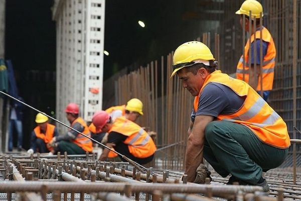 Власти назвали дефицит мигрантов одной из причин инфляции Власти назвали дефицит мигрантов одной из причин инфляции