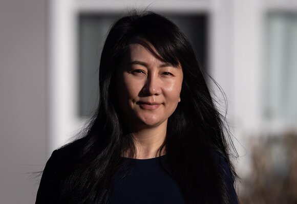В Канаде суд освободил финдиректора Huawei после сделки со следствием в США В Канаде суд освободил финдиректора Huawei после сделки со следствием в США