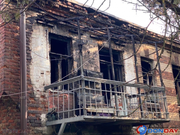 Пожары в центре Ростова уничтожают старинные здания Пожары в центре Ростова уничтожают старинные здания2
