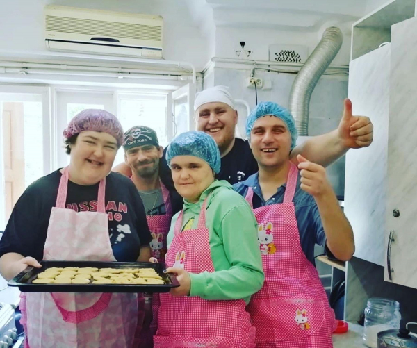 Кок из Таганрога участвует в юбилейном сезоне шоу «Адская кухня» Кок из Таганрога участвует в юбилейном сезоне шоу «Адская кухня»3
