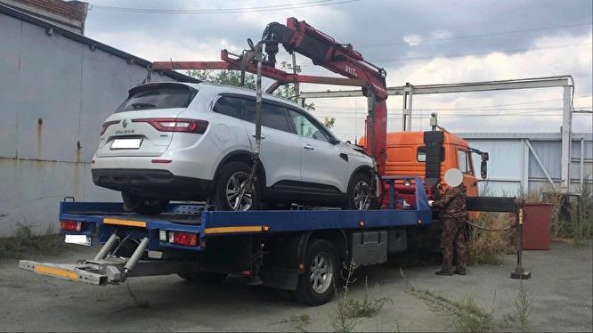 Экс-начальник службы спасения Челябинска сбил на темной трассе двух пешеходов и скрылся Экс-начальник службы спасения Челябинска сбил на темной трассе двух пешеходов и скрылся2