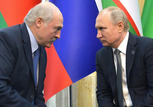 Лукашенко просит у Путина 3 млрд долларов и откладывает слияние России и Белоруссии до 2027 года Лукашенко просит у Путина 3 млрд долларов и откладывает слияние России и Белоруссии до 2027 года0
