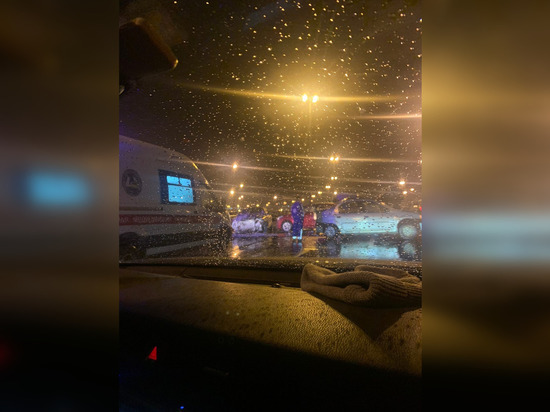 Человека разорвало на части в ДТП с несколькими машинами на КАД Человека разорвало на части в ДТП с несколькими машинами на КАД