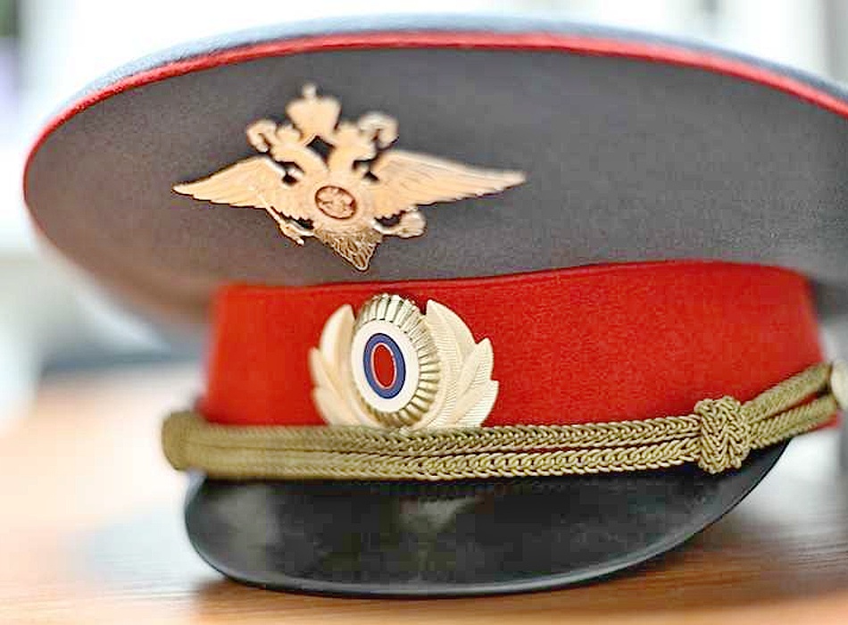 Подполковник милиции избил подполковника полиции в Красноярском крае Подполковник милиции избил подполковника полиции в Красноярском крае