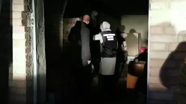 Число фигурантов дела об отравлении алкоголем в Оренбургской области возросло до девяти Число фигурантов дела об отравлении алкоголем в Оренбургской области возросло до девяти0